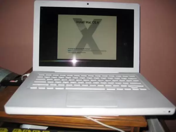 $200 Macbook
                                                for sale
                                in
                                Sumpter Township,
                                Michigan