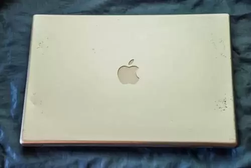 $200 MacBook Pro 15 with accessories
                                                for sale
                                in
                                Spartanburg,
                                South Carolina
