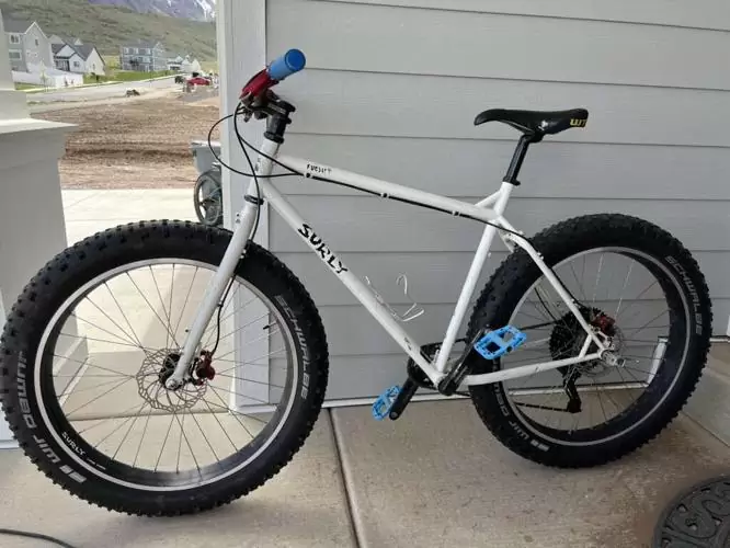 $1,000 Surly Pugsley (Size Large
                                                in
                                Payson,
                                Utah