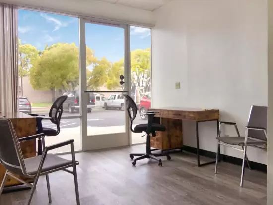 $ 890 Office in San Ysidro Calfornia