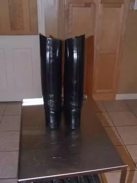 $135 English Riding Boots Size 7.5 Black (Wide calf) made in USA
                                                for sale
                                in
                                Laconia,
                                New Hampshire