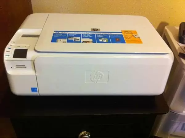 $40 HP PhotoSmart All-In-One Picture Printer/Scanner/Printer
                                                for sale
                                in
                                Edmond,
                                Oklahoma